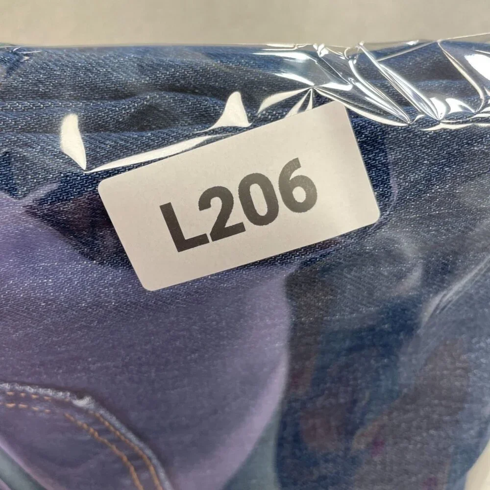 NWOT Levis 505 Straight Leg Men's Jeans W34 L32 Blue Denim
